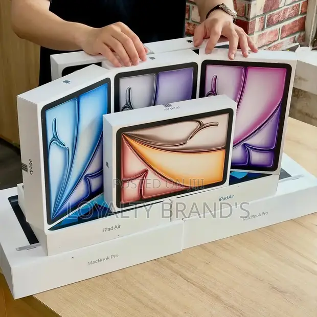 New Apple iPad Air 13" (2026) 128GB WiFi - 1