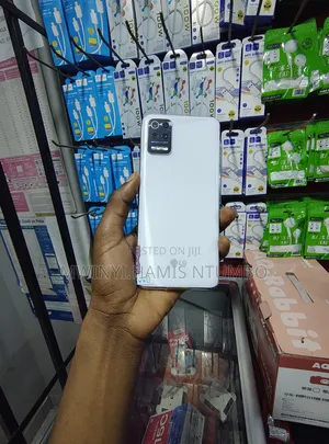 LG Q52 64GB White (Used)
