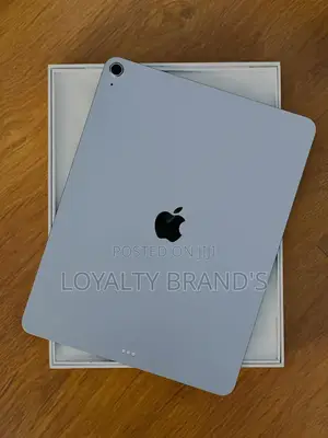 Apple iPad Air 13 (2025) 128GB Mpya