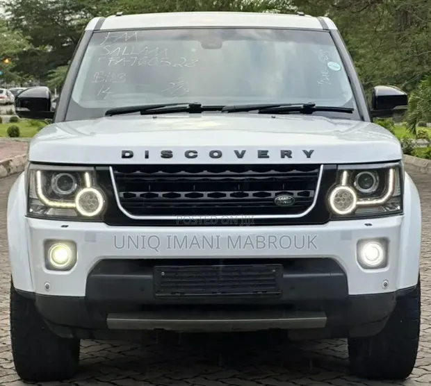 Land Rover Discovery 2015 White - 1