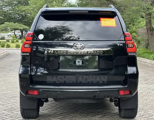 Toyota Land Cruiser Prado 2.8 TXL 2022 Matt Black - 1