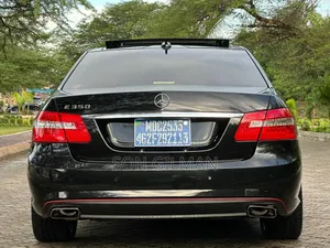 Mercedes-Benz E200 2012 AMG Sport