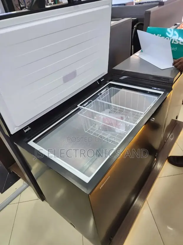 Hisense 250L Single Door Freezer with Glass Sliding Door - 1