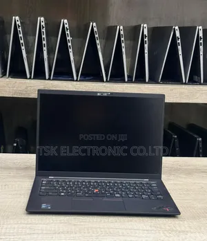 Lenovo ThinkPad X1 Carbon Laptop