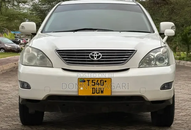 Toyota Harrier 2007 White - 1
