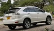 Toyota Harrier 2007 White - 5