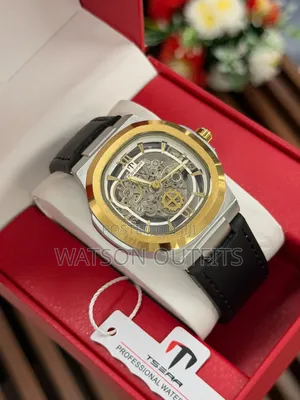 Men's Tsera Analog Watch with Leather Strap - Brand New