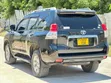 Toyota Land Cruiser Prado 2004 Nyeusi - 1