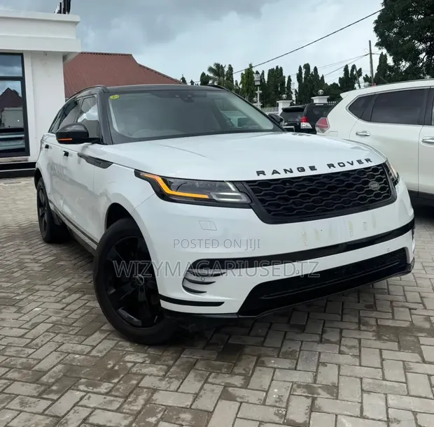 Land Rover Range Rover Velar 2019 - Ivory - 1