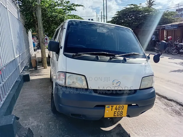 Mazda Bongo Van 2012 White - 1