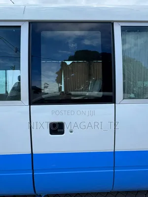 Toyota Coaster 1998 - White/Blue