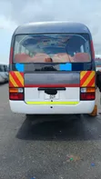 Toyota Coaster 2003 Nyeupe - 2