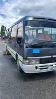 Toyota Coaster 2003 Nyeupe - 4