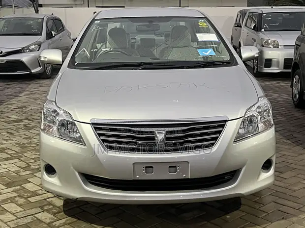 Toyota Premio 2008 Nyeupe - 1