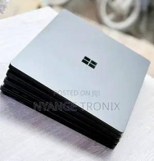 Microsoft Surface Laptop 3 13" Core i5 8GB RAM 256GB SSD