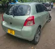 Toyota Vitz 2006 Kijani - 1