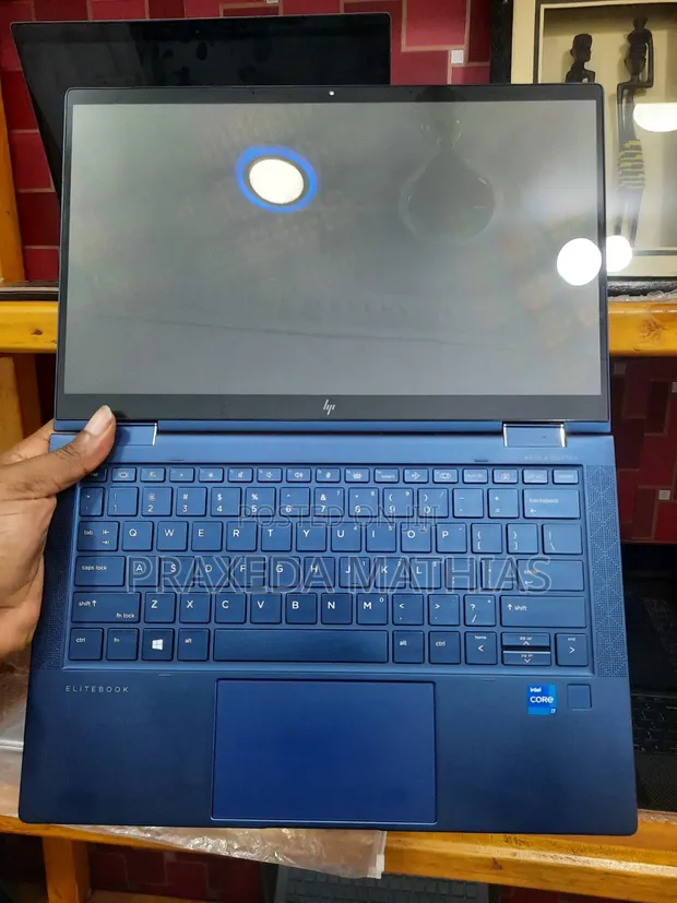 HP Elite Dragonfly G2 Laptop - Core i7, 32GB RAM, 512GB SSD - 1