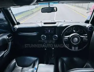 Jeep Wrangler Sahara 2013 Gray