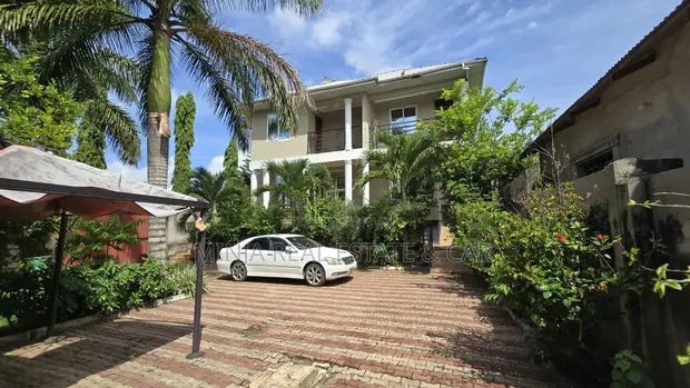4 Bedroom House for Sale in Goba Centre - 1