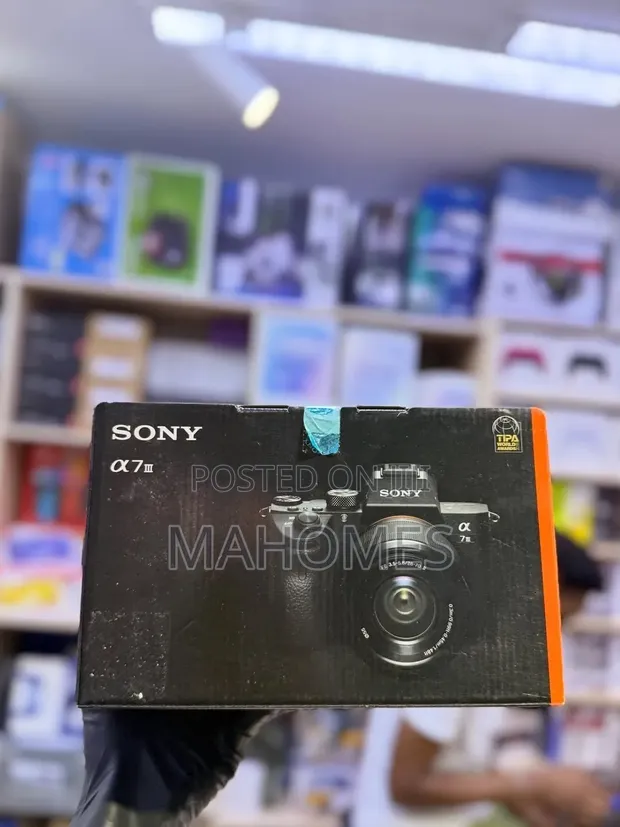 Sony Alpha III with FE 28-70mm Zoom Lens Kit - 1