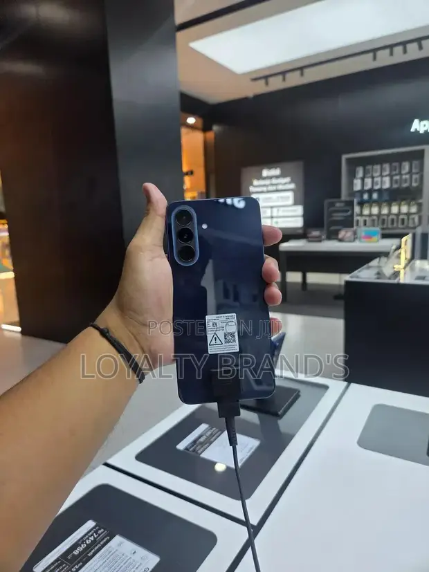 New Samsung Galaxy A57 128GB - 1