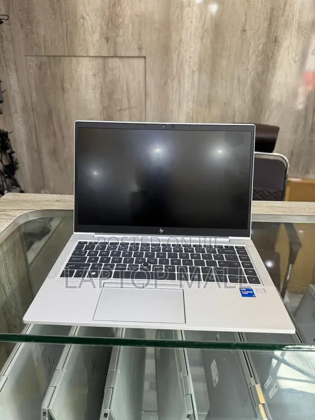 HP EliteBook 840 G8 Laptop - i7, 16GB RAM, 256GB SSD - 1