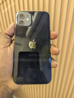 Apple iPhone 12 64GB Black