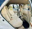 Toyota Harrier 2005 White - 3