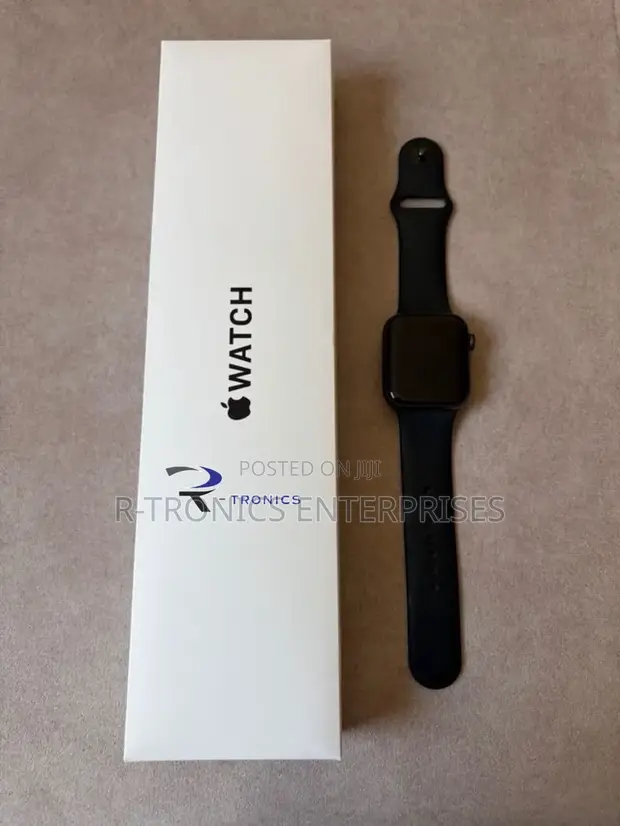 Apple Watch SE (3rd Gen) Smartwatch (44mm) - 1