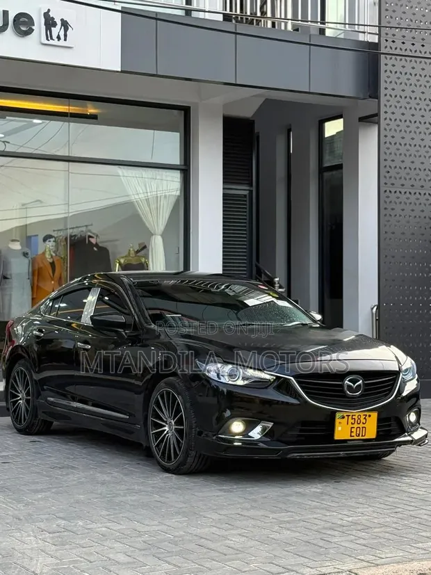 Mazda Atenza 2013 Black - 1