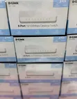D-Link DES-1008C 8-Port Fast Ethernet Switch - 1