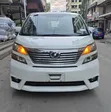 Toyota Alphard 2011 - Nyeupe - 2