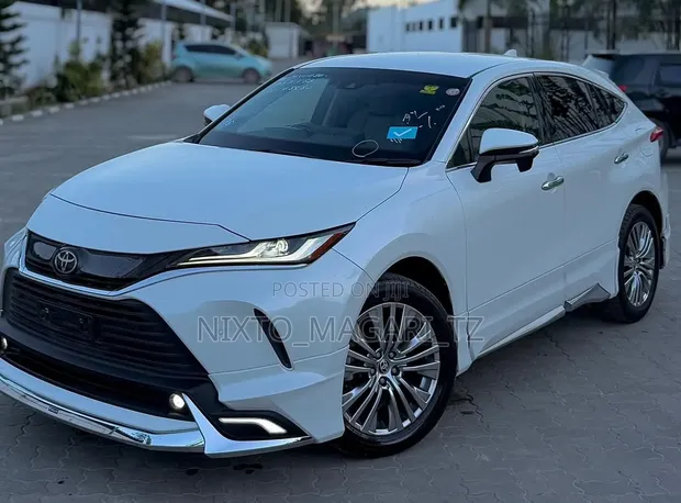 2021 Toyota Harrier Z Package - 1