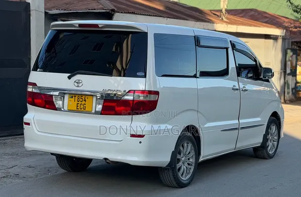 Toyota Alphard 2005 White - 1