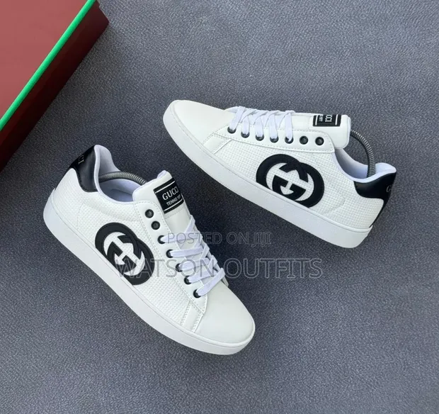 Men's Classic Gucci Leather Sneakers - 1