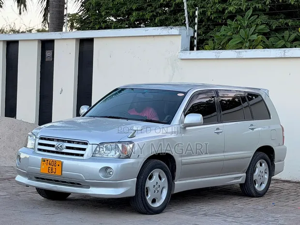 Toyota Kluger 2006 Nyeupe - 1