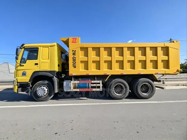 Brand New Howo 375HP Dump Truck - 1