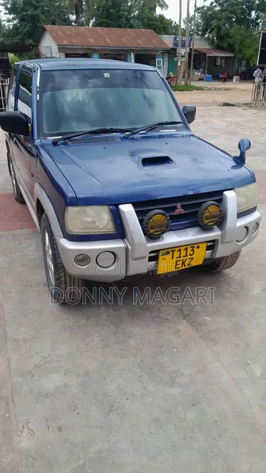 Mitsubishi Pajero Mini 2005 Blue - 1
