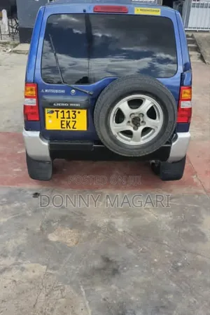 Mitsubishi Pajero Mini 2005 Blue
