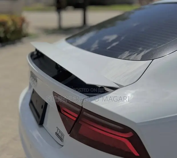 Audi A7 2016 3.0L AWD Sedan - Pearl - 1