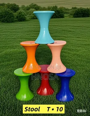 Brand New Zinus Round Kitchen Table