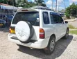 1997 Suzuki Escudo White - 4