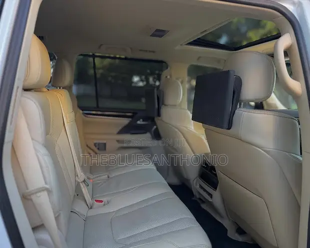 Lexus LX 570 2019 - 1