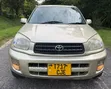 Toyota RAV4 2004 Gold - 2
