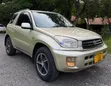 Toyota RAV4 2004 Gold - 3