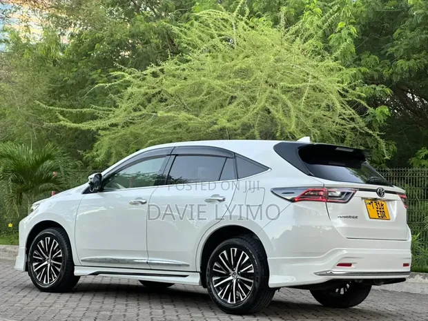 Toyota Harrier 2.0 2016 Pearl - 1