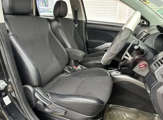 Mitsubishi Outlander PHEV 2014 Hybrid - 1