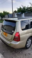 Subaru Forester 2011 Gold - 2