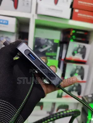 7-in-1 Gaming Splitter