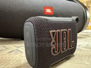 JBL Go 5 Compact Bluetooth Speaker